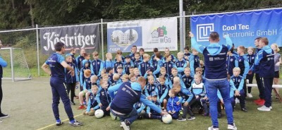 trainingskleidung vom sponsor cool tec